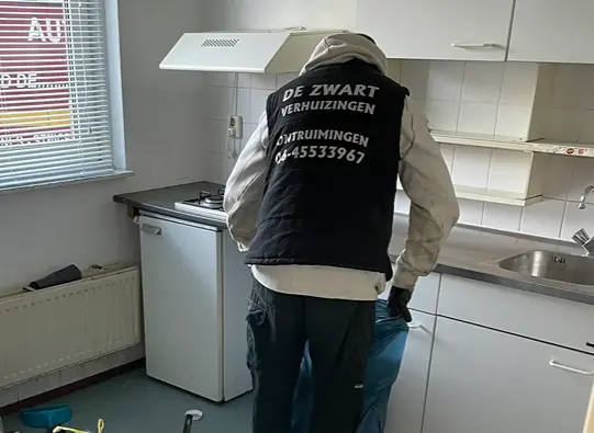 volledige woningontruiming zorgvuldig uitgevoerd uitgelicht