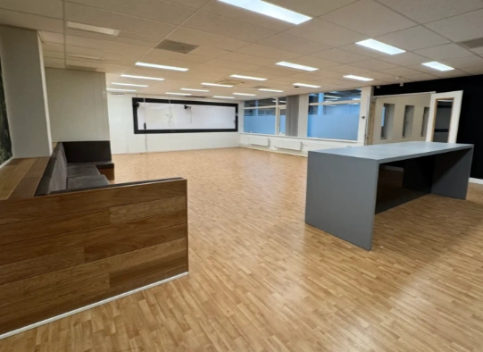 kantoor ontruiming uitgelicht